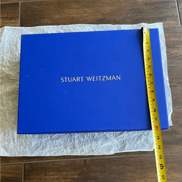 Authentic Stuart Weitzman dust box+bonus "shopping bag" - Picture 3 of 16